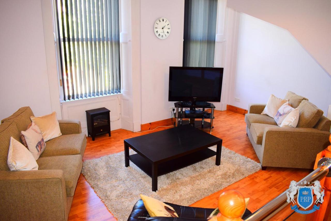 Two Bedroom Town Centre Apartment Elgin Ngoại thất bức ảnh